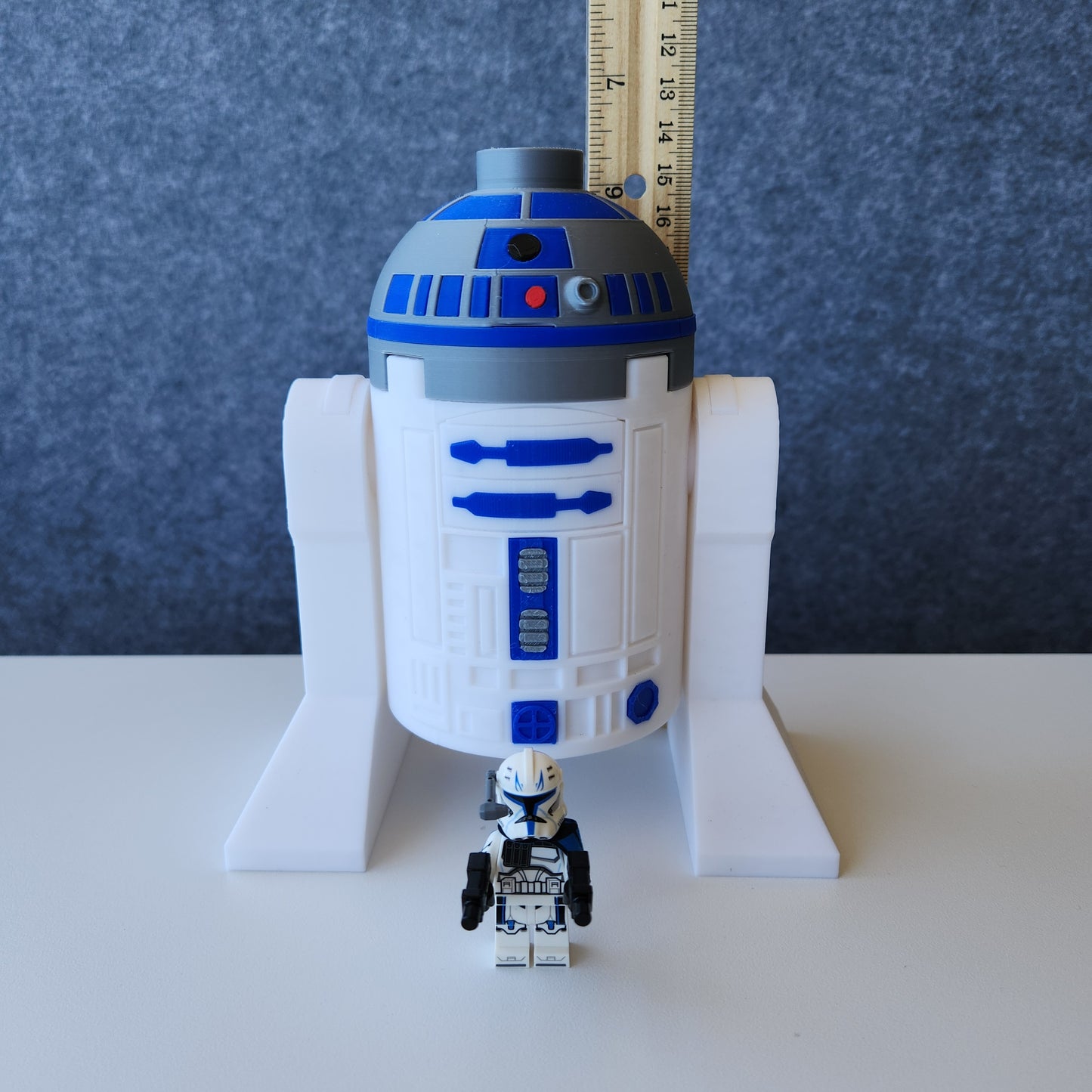 Big Bricks R2-D2 | 3D Printed | Art Decor - 6.5in Tall